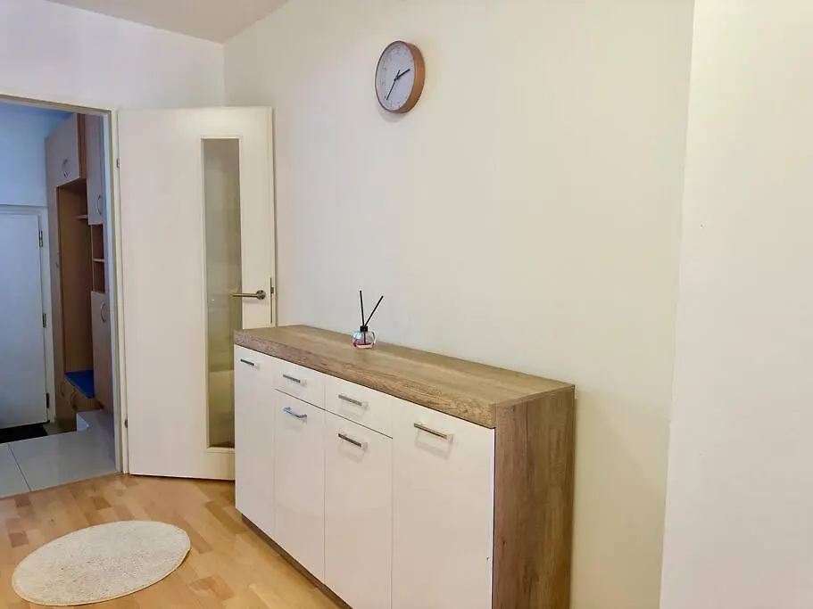 90 M2 Maisonette With Free Parking Apartment Vienna